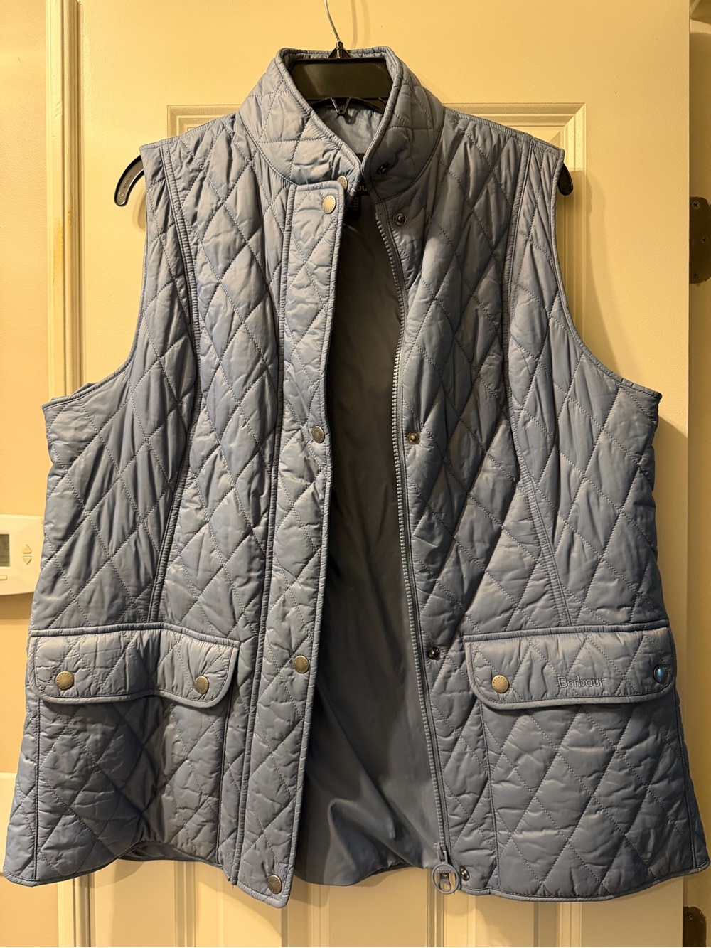 Barbour Women’s Quilted Vest. Blue / Gray color. Size 14.
